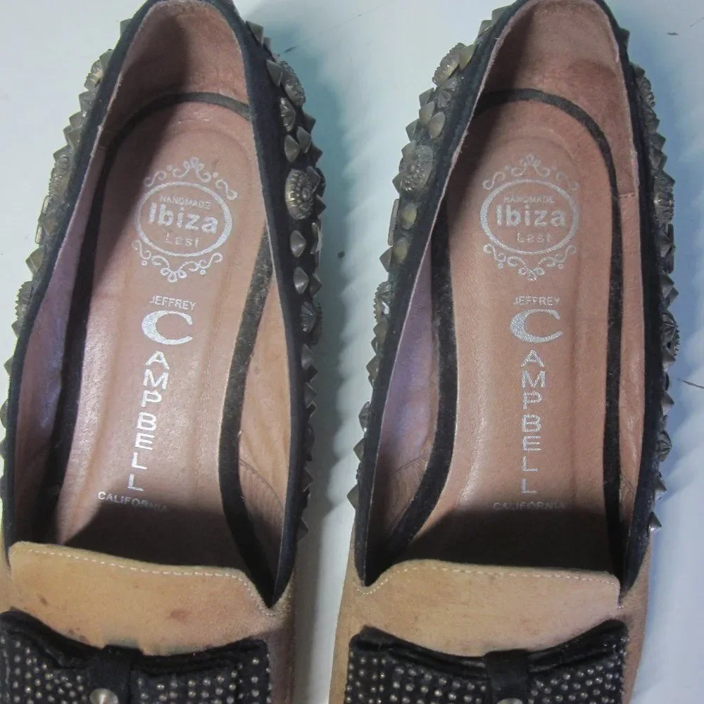 Jeffery Campbell Womens Size 7.5 Slip On Flats Studded Bow Loafer Tan / Black